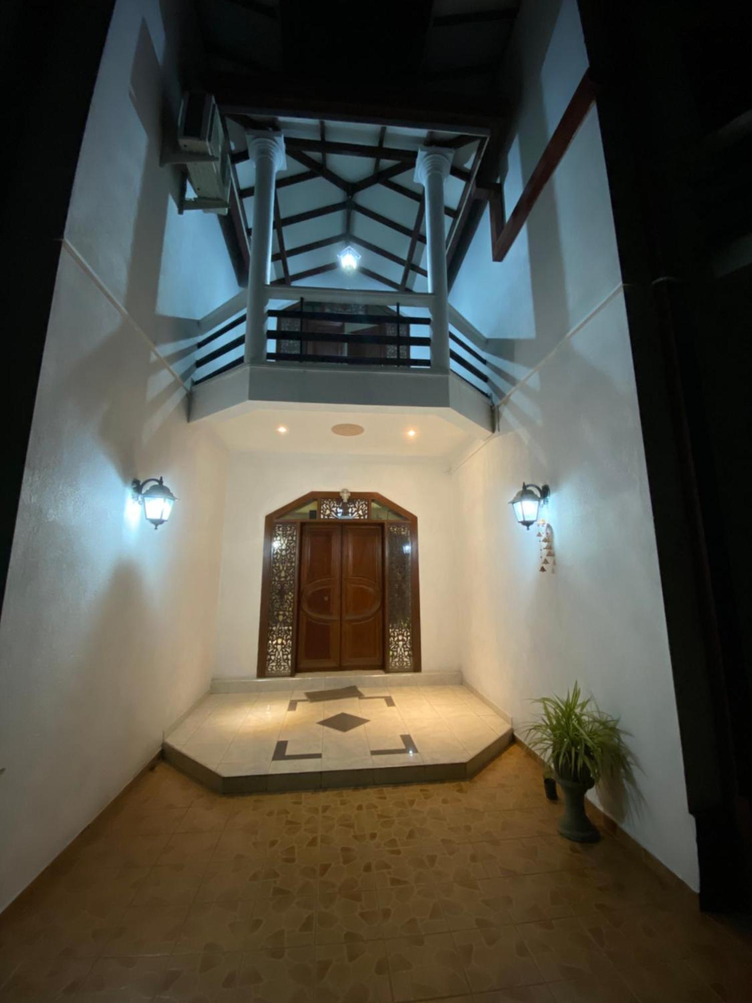 The Serene House Negombo Exterior foto
